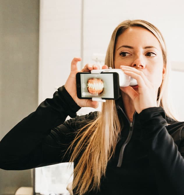 Blanqueamiento Dental Madrid: Precio Real 2026 — Doctores Romero