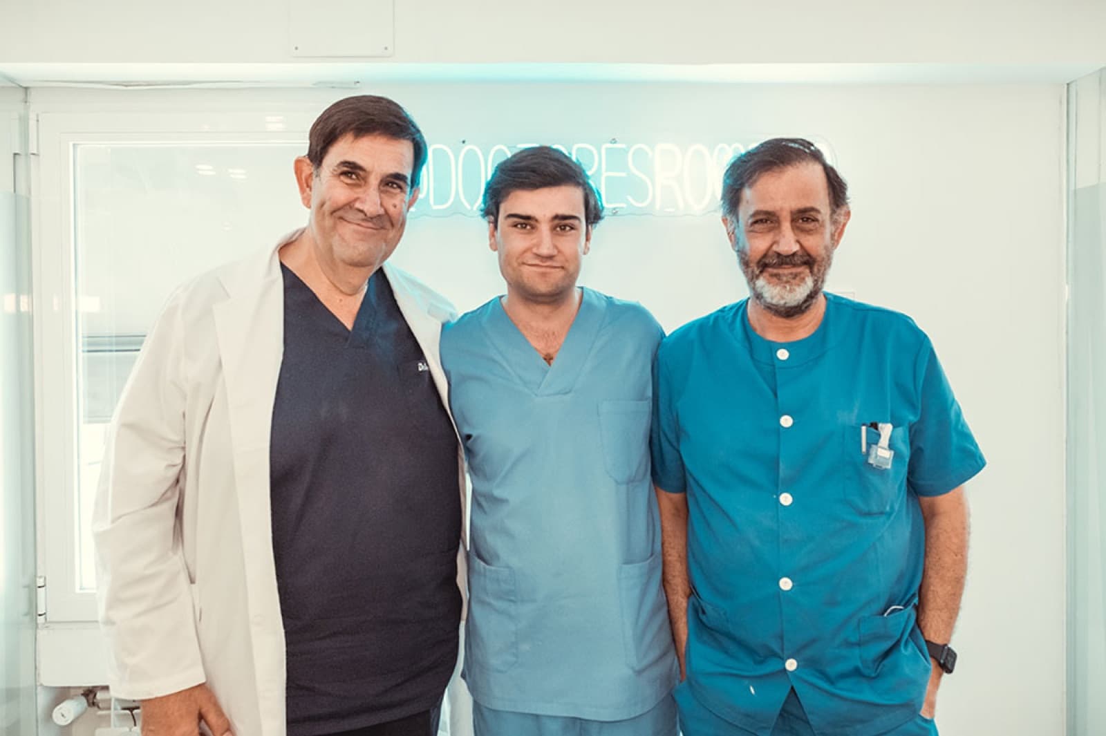 Dr. Juan Romero García · Dr. Carlos Romero García · Dr. Diego Romero Ferragut