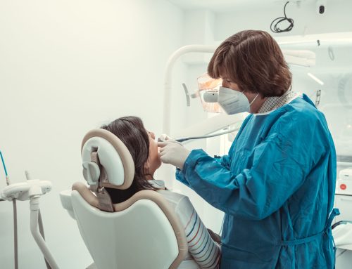 Implantes Dentales cerca de Centro Madrid — Clínica Doctores Romero