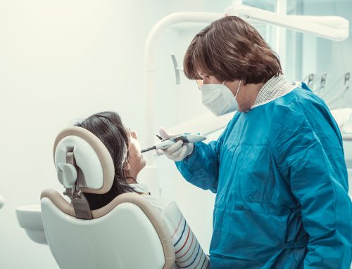 Implantes Dentales cerca de Hortaleza Madrid — Clínica Doctores Romero